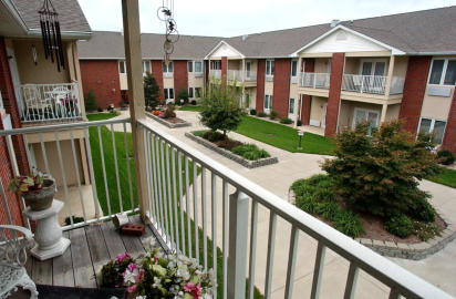 Manor Court’s Liberty Village in Carbondale, IL. Retrieved from Manor Court’s website. 
